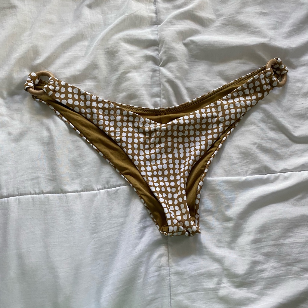 Roxy Bottoms